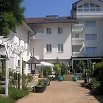 Ana Panorama, Trademark Collection By Wyndham Hotel